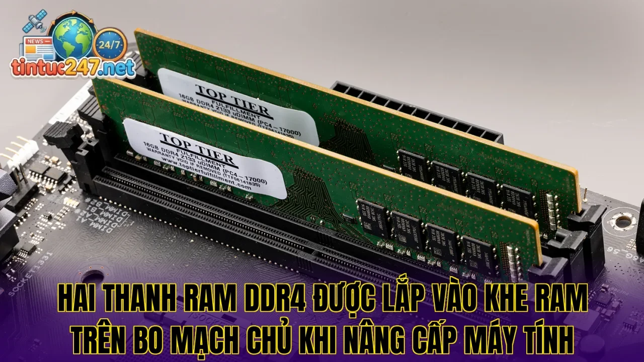 Hai thanh RAM DDR4 được lắp vào khe RAM trên bo mạch chủ khi nâng cấp máy tính